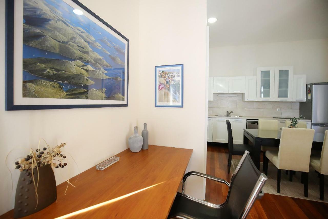 Appartement Seafront - Directly At The Zadar